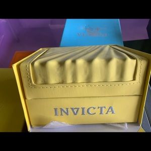 Invicta watch box